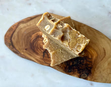 Load image into Gallery viewer, Oatmeal Honey and Goats Milk Soap